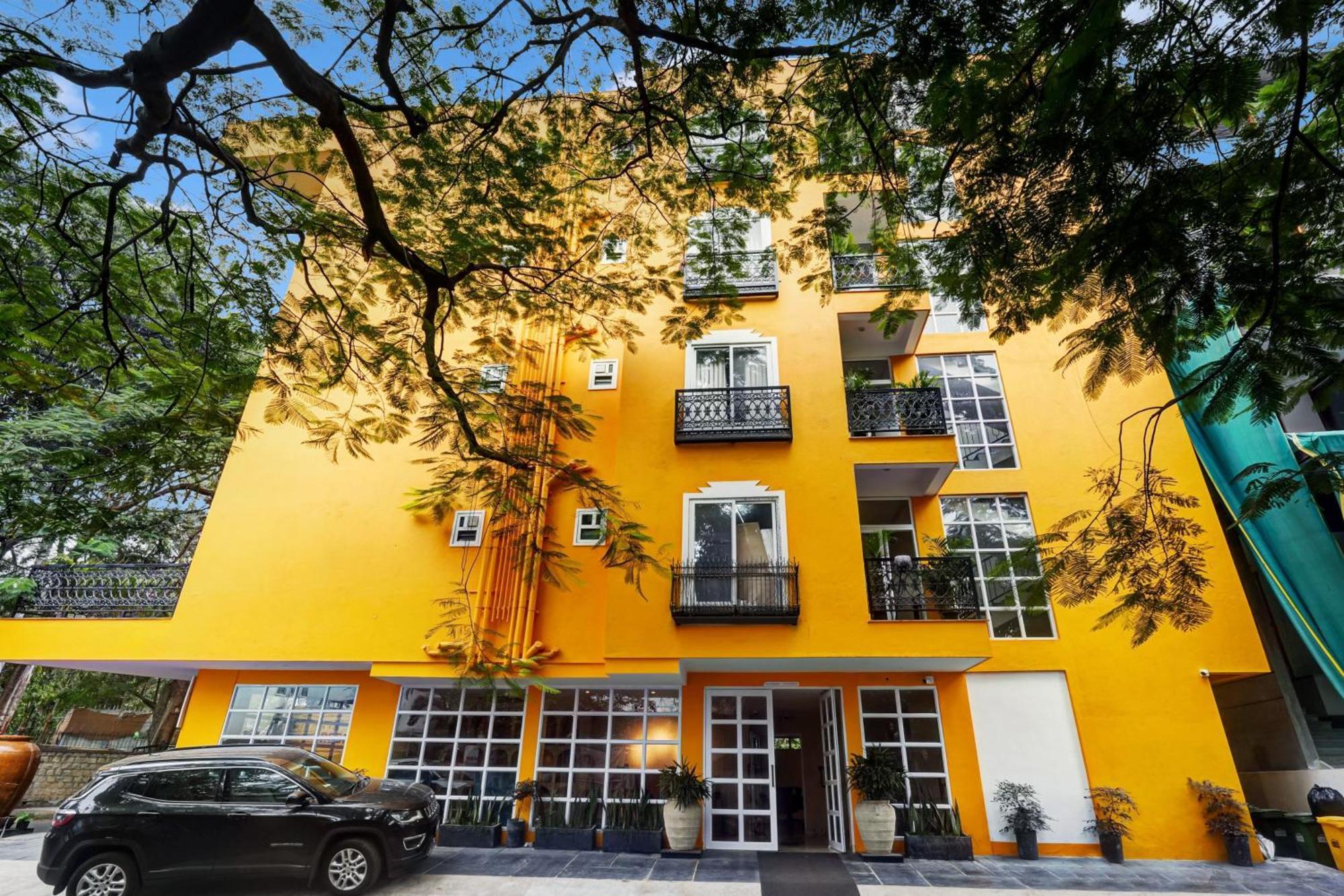 Astra Hotels & Suites - Koramangala Бангалор Екстериор снимка